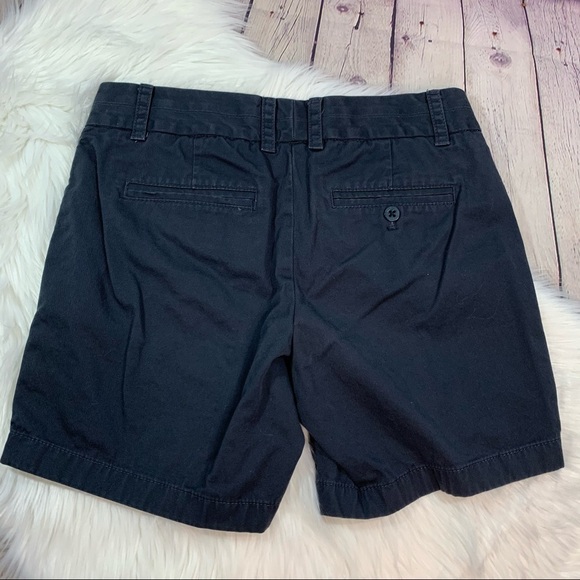 J Crew Broken In Chino Short Size 4 - Picture 2 of 6